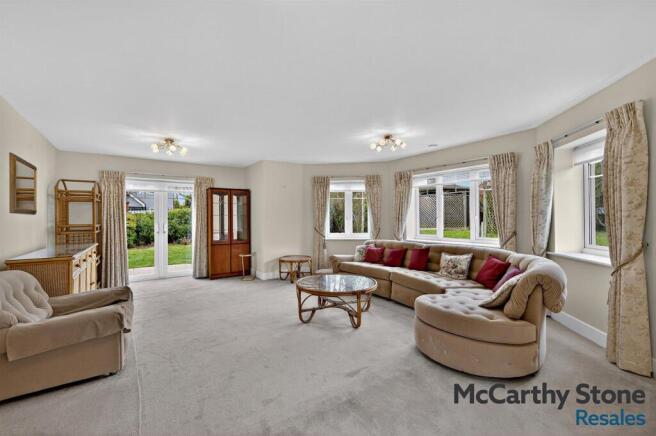 8682661-interior01-800.jpg