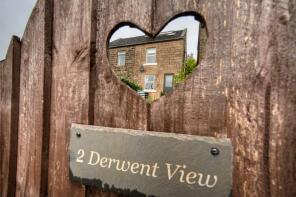 2, Derwent View, Bracken Lane, Holloway, Matlock DE4 5AS