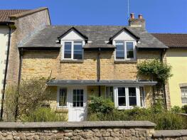 2 Briar Cottage, Chantry Walk, Chantry Street, Bridport DT6 5PD
