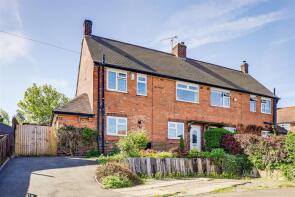 4, Cromwell Crescent, Nottingham NG4 4PJ