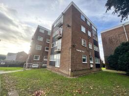 5, Hadleigh Court, London Road, Brentwood CM14 4NH