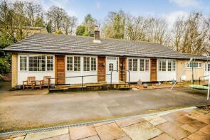 Overdale House, Kebroyd Lane, Triangle, Sowerby Bridge HX6 3HT