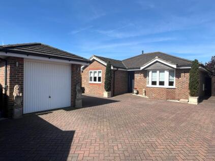 Locks Road, SO31