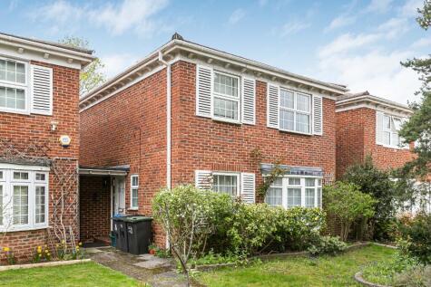 Cotswold Close, Kingston Upon Thames, Surrey, KT2