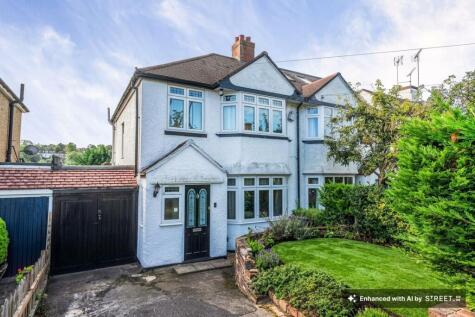 St. Andrews Road, Coulsdon, CR5