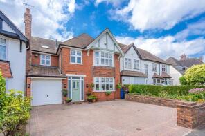 23, Springhill Park, Wolverhampton WV4 4TS