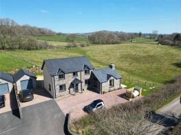 2, Twyn Y Gaer, Aberyscir, Brecon LD3 9NW