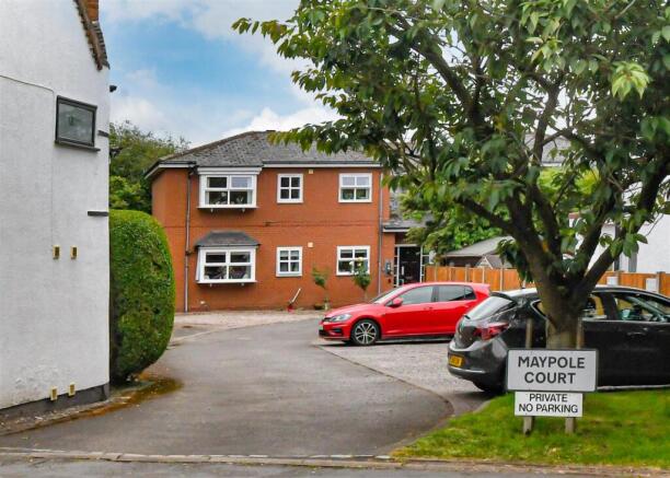 Flat 3 Maypole Court (3).jpg