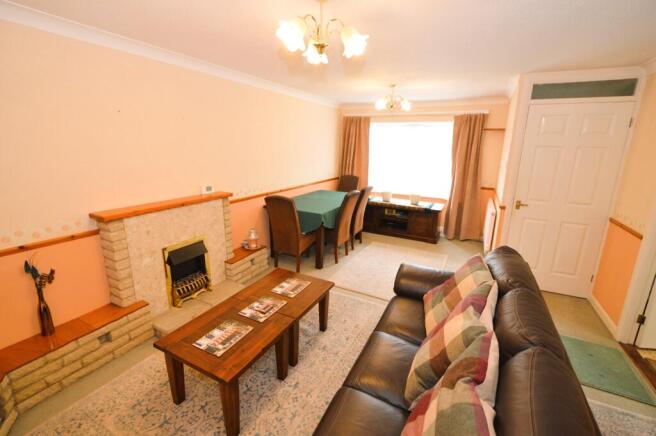 Living/dining room