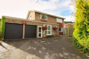 38, Elm Drive, Abergavenny NP7 9HW