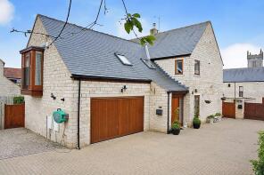 11, Hungate Close, Saxton, Tadcaster LS24 9TP