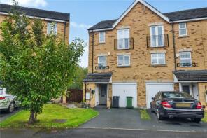 22, Digpal Road, Churwell, Leeds LS27 7GE