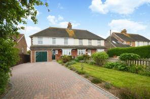 Grace House, Grace Villas, Canterbury Road, Brabourne Lees, Brabourne TN25 6QP