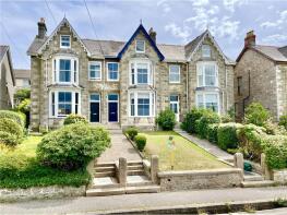 11, Godolphin Road, Helston TR13 8PX