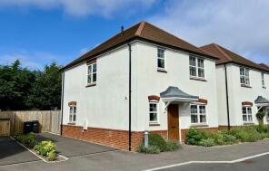 4, Woodcutter Close, Wimborne BH21 6FR