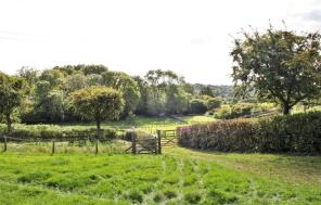 The Doghouse, Newgrounds, Fordingbridge SP6 2LH