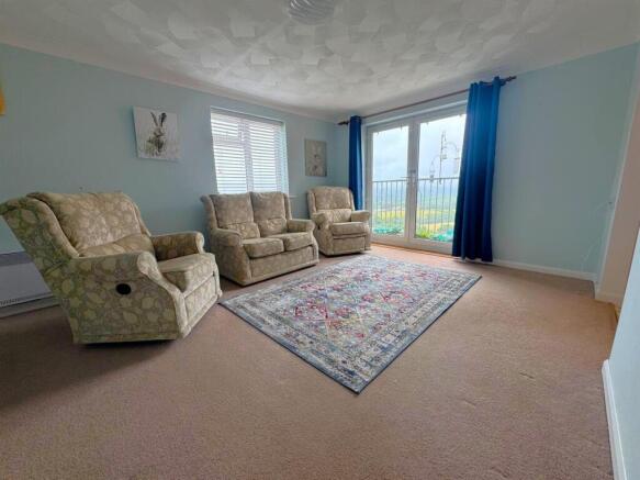 Sitting room.jpeg