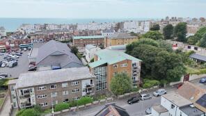 2, 50 Rugby Court, Bristol Gardens, Brighton BN2 5JD