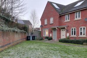 22, Stephenson Close, Grantham NG33 5GP