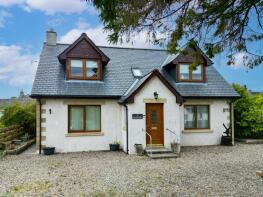 2 Glenton, Lecht Drive, Ballindalloch AB37 9EH