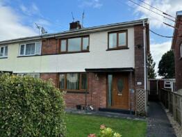 33, Rhydyfro, Llangadog SA19 9HW