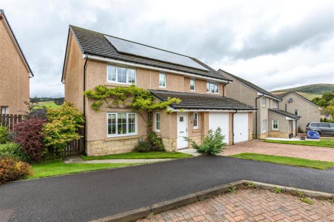 6 Todburn Way Clovenfords 06.JPG