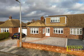 4, Cherry Walk, Grays RM16 4UN