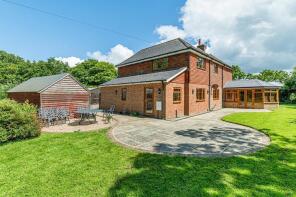 Keepers End, Shadoxhurst Road, Ashford TN26 3PW