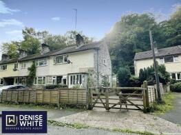 4, The Crescent, Leek ST13 8RW