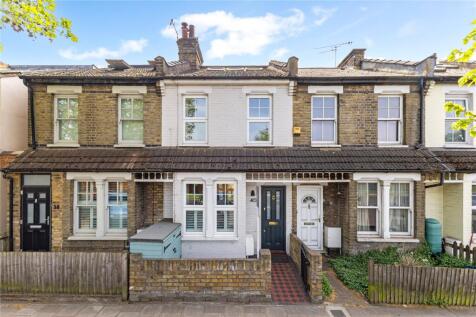 Chertsey Road, Twickenham, TW1