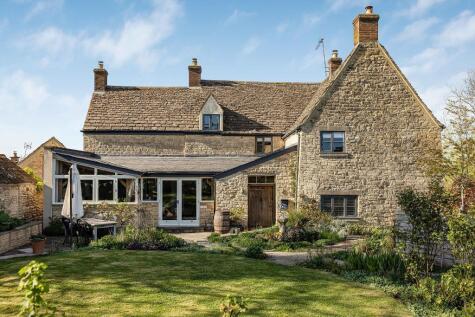 Silver Street, Coaley, Dursley, GL11 5AX
