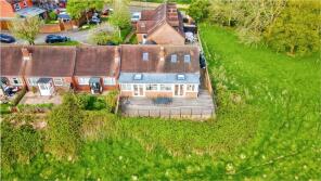 6, Clarkes Field Close, Aylesbury HP18 9SP