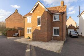 15, Wisteria Drive, Wymondham NR18 0FW