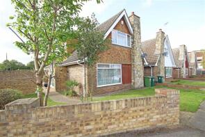 1, Griffin Way, Sunbury-on-thames TW16 6JD