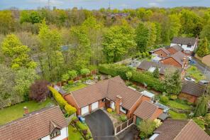 6, Peckforton Drive, Runcorn WA7 3HG