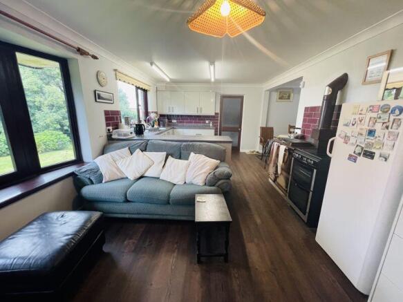 Kitchen/Living Room