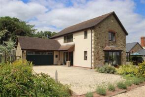 Evelyn House, C1226 From A49 To Hillcrest, Hereford HR2 8DE