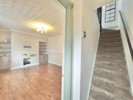 122, Lang Avenue, Lundwood, Barnsley S71 5PT
