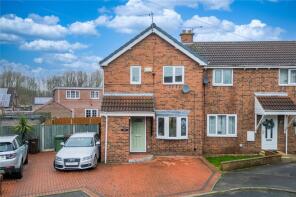 23, Ings Holt, South Kirkby, Pontefract WF9 3SF
