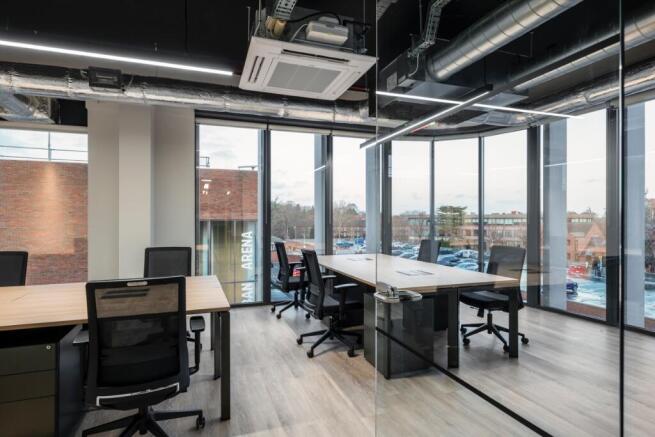 8 Person Office