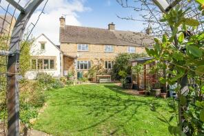 10, Fenhill Close, Moreton-in-marsh GL56 9AD