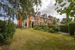24, Highbury, Newcastle Upon Tyne NE2 3DY