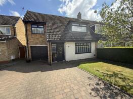 10, Pinewood Crescent, Newton Aycliffe DL5 6RP
