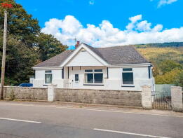 Belle Vue, Lletty Dafydd, Clyne SA11 4BW