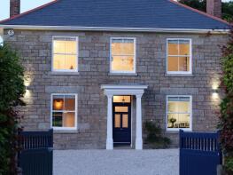Drym House, Drym Lane, Camborne TR14 0NU