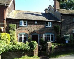 Ivy Cottage, School Lane, Steyning BN44 3AY