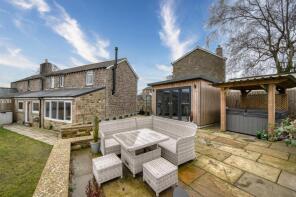 5, West End, Bakewell DE45 1RG