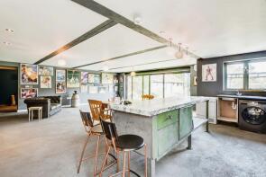 74, Thame Road, Warborough, Wallingford OX10 7DG