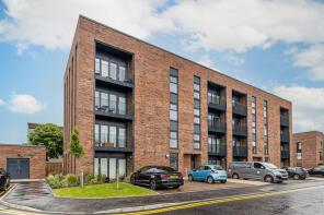 Flat 0/2, 126, Festival Court, Glasgow G51 1BT