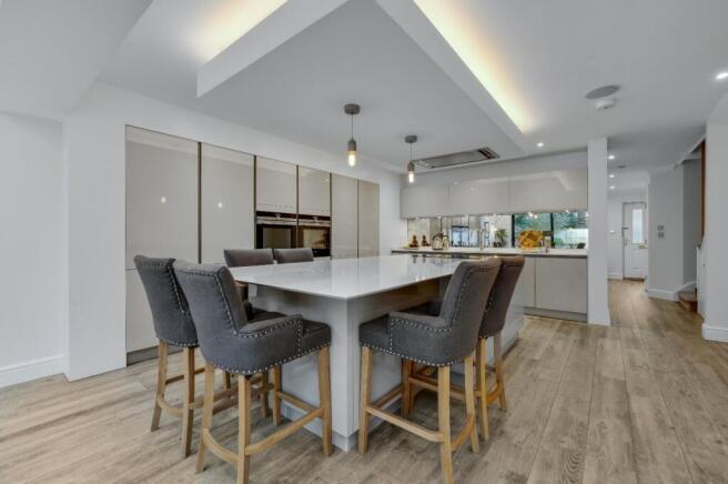 Kitchen/Dining